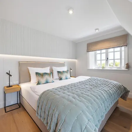 Gardenlodge 2 *
